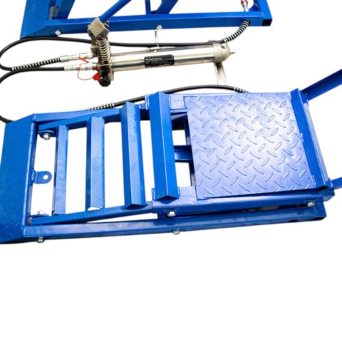 NAJAZDY HYDRAULICZNE RAMPY SAMOCHODOWE 2720 KG REGULOWANE 16 40 CM SUV NAJAZDY HYDRAULICZNE RAMPY SAMOCHODOWE 2720 KG REGULOWANE 16 40 CM SUV