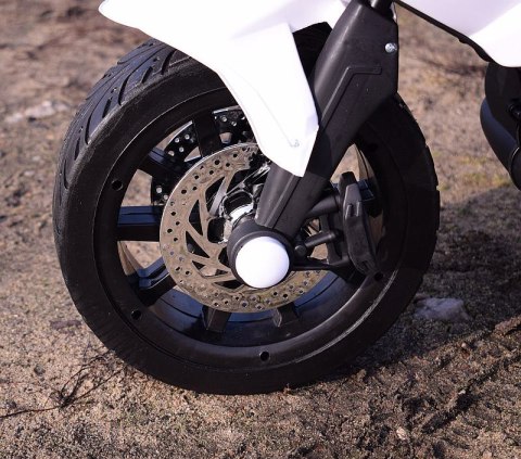 WIELKI SUPER SZYBKI MOTOR ŚCIGACZ SPORT /J558