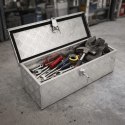 Skrzynia aluminiowa transportowa 25l srebrna zamykana na klucz wodoodporna