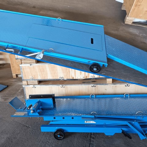 Podnośnik motocyklowy hydrauliczny udźwig do 460 kg Regulowany 18-78 cm